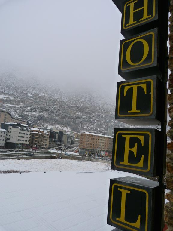Hotel Pitiusa Andorra la Vella Eksteriør billede