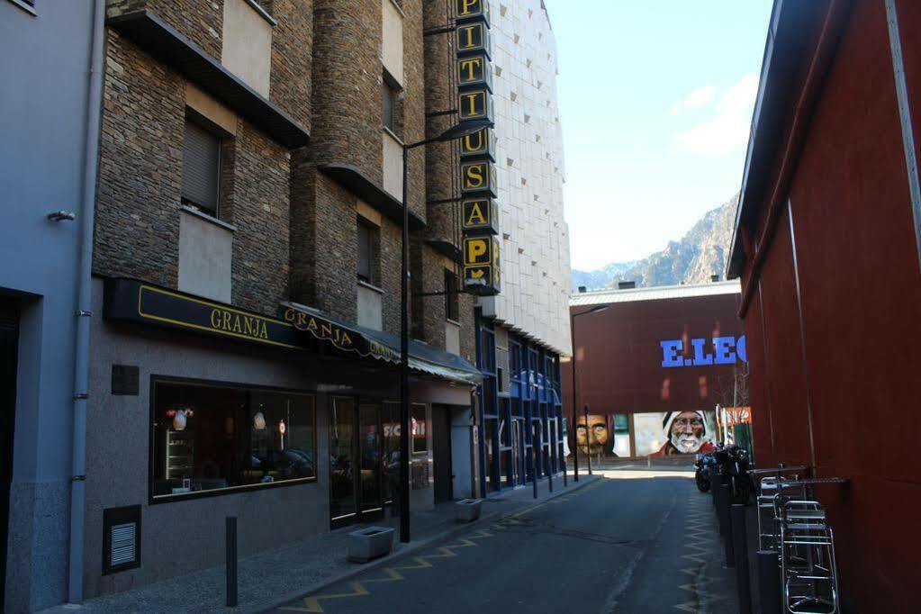 Hotel Pitiusa Andorra la Vella Eksteriør billede